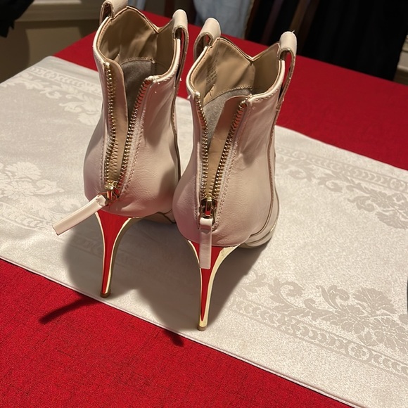 JustFab Shoes Cream Colored Ankle Boots With Gold Spike Heel Poshmark